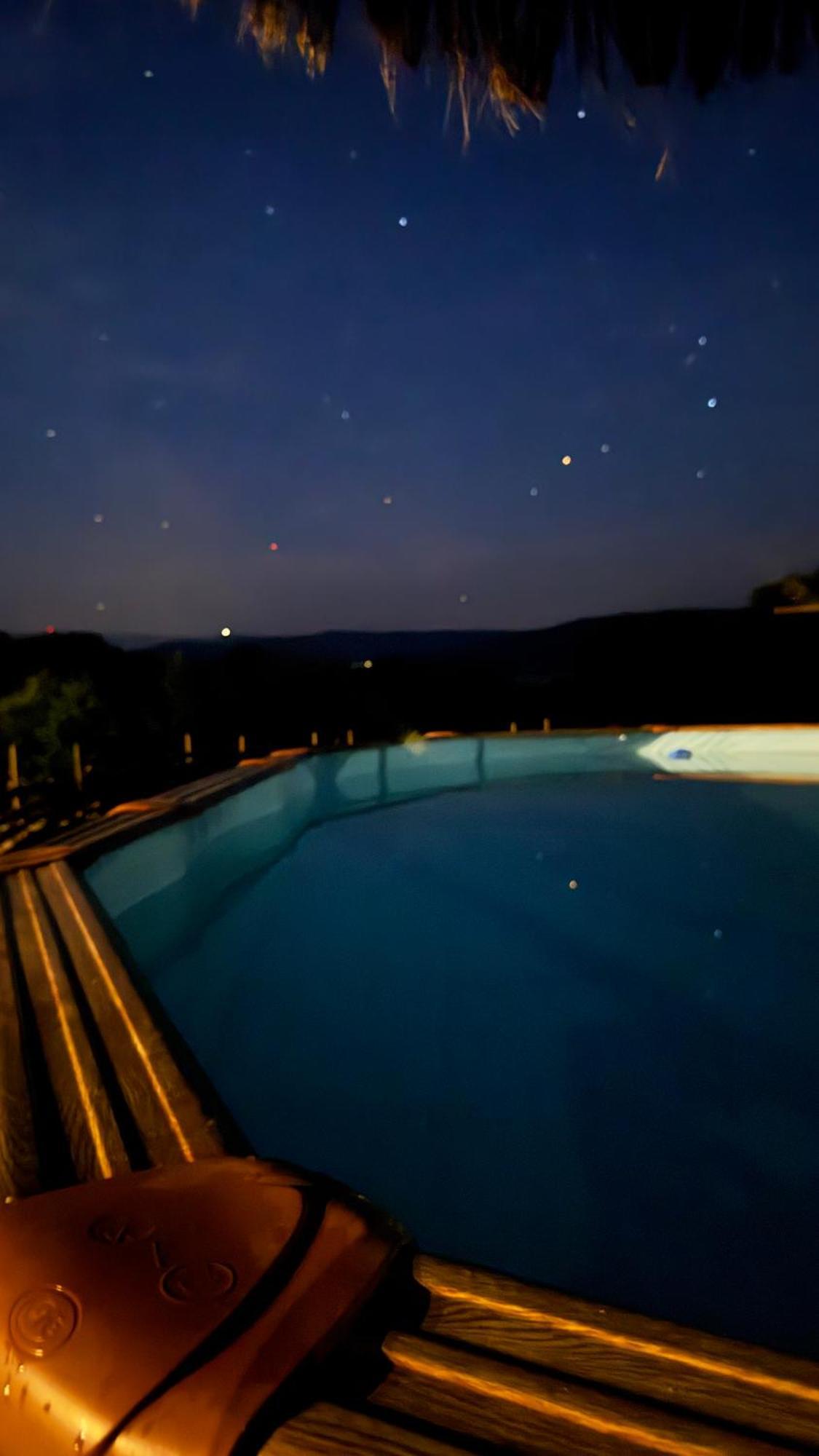Bonaluti Mirsk Exterior foto